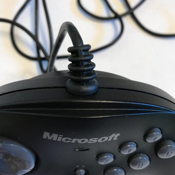 Microsoft SideWinder Gamepad USB Retro Gaming Controller with Manual - Picture 12 of 15